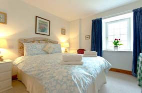 king size bed